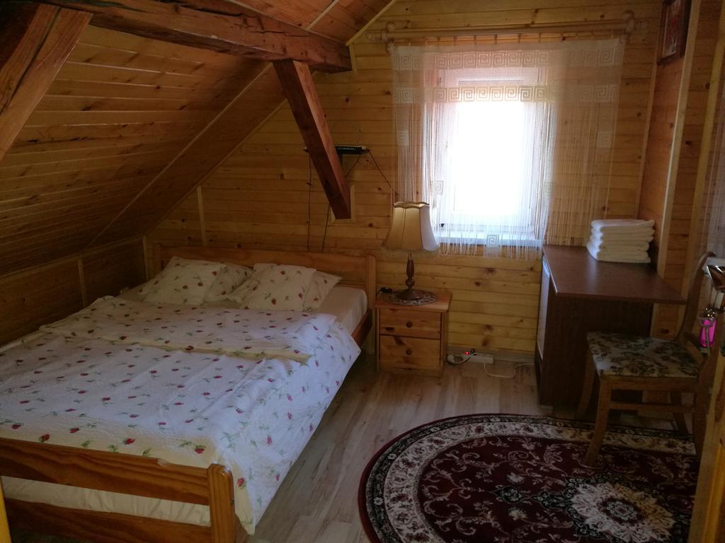 Gosciniec Grek Zorba - Pokoje I Domki 4 Osobowe - 16Km Od Zator Energylandia Inwałd Buitenkant foto
