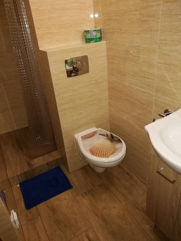 Gosciniec Grek Zorba - Pokoje I Domki 4 Osobowe - 16Km Od Zator Energylandia Inwałd Buitenkant foto